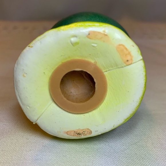 Vintage 1977 Humpty Dumpty and Wife Salt & Pepper Shakers - Picture 9 of 12